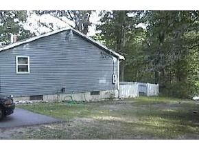 46 Wason Road Hudson, NH 03051 - Photo 5 of 9