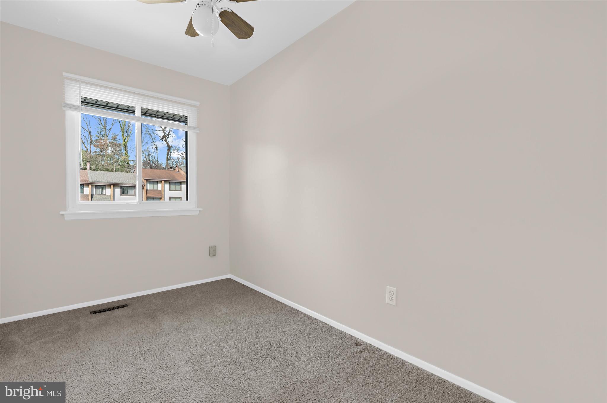 9221 Bellbeck Road Baltimore, MD 21234 - Photo 24 of 48 Bedroom 3