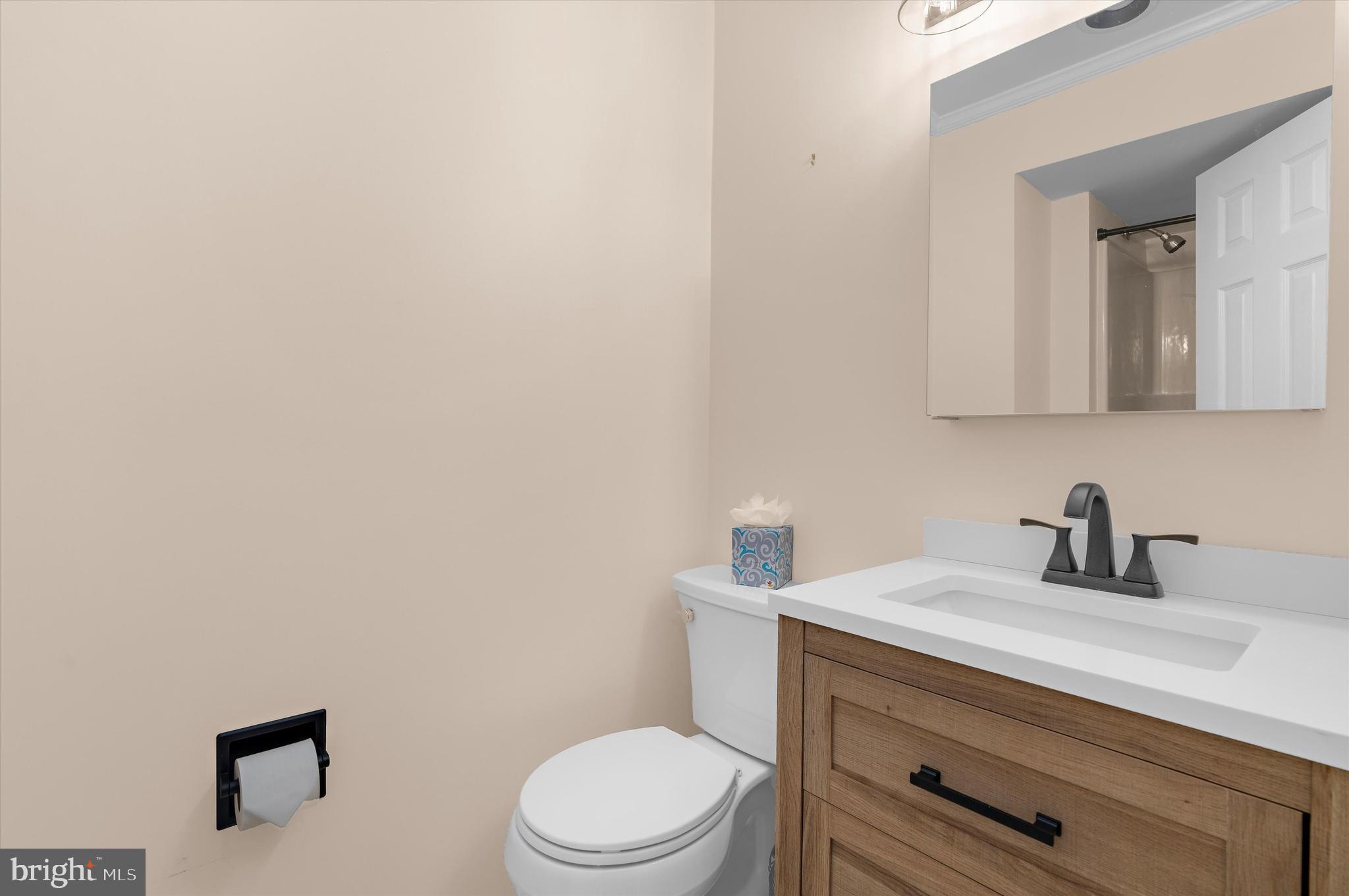 9221 Bellbeck Road Baltimore, MD 21234 - Photo 30 of 48 Lower level full bath