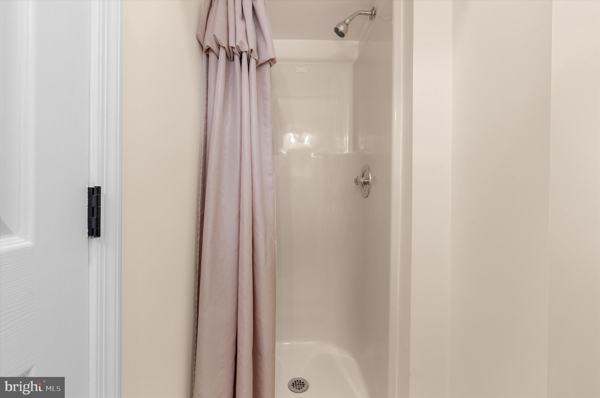 9221 Bellbeck Road Baltimore, MD 21234 - Photo 31 of 48 Gallery Image 31
