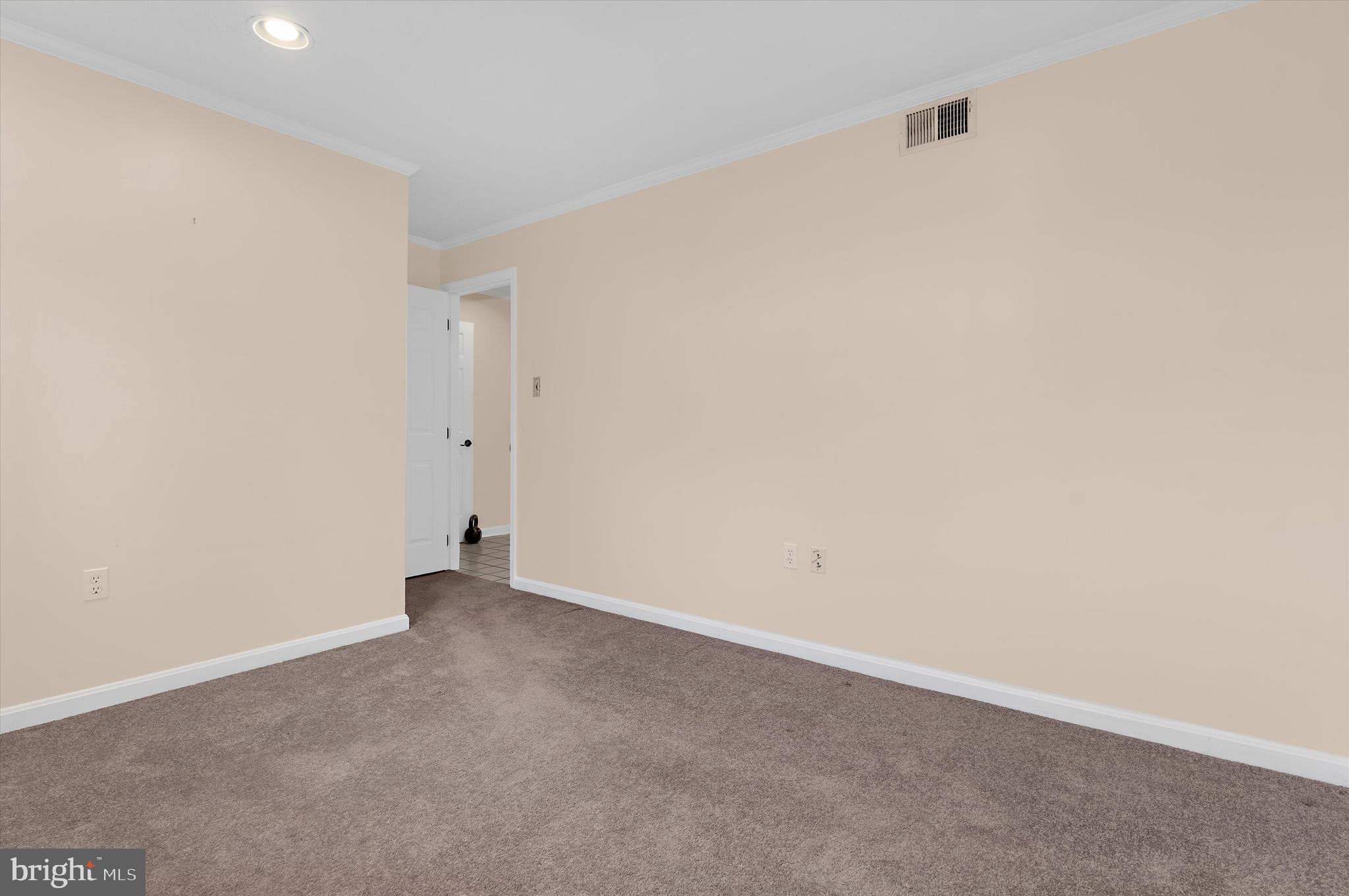9221 Bellbeck Road Baltimore, MD 21234 - Photo 33 of 48 Gallery Image 33