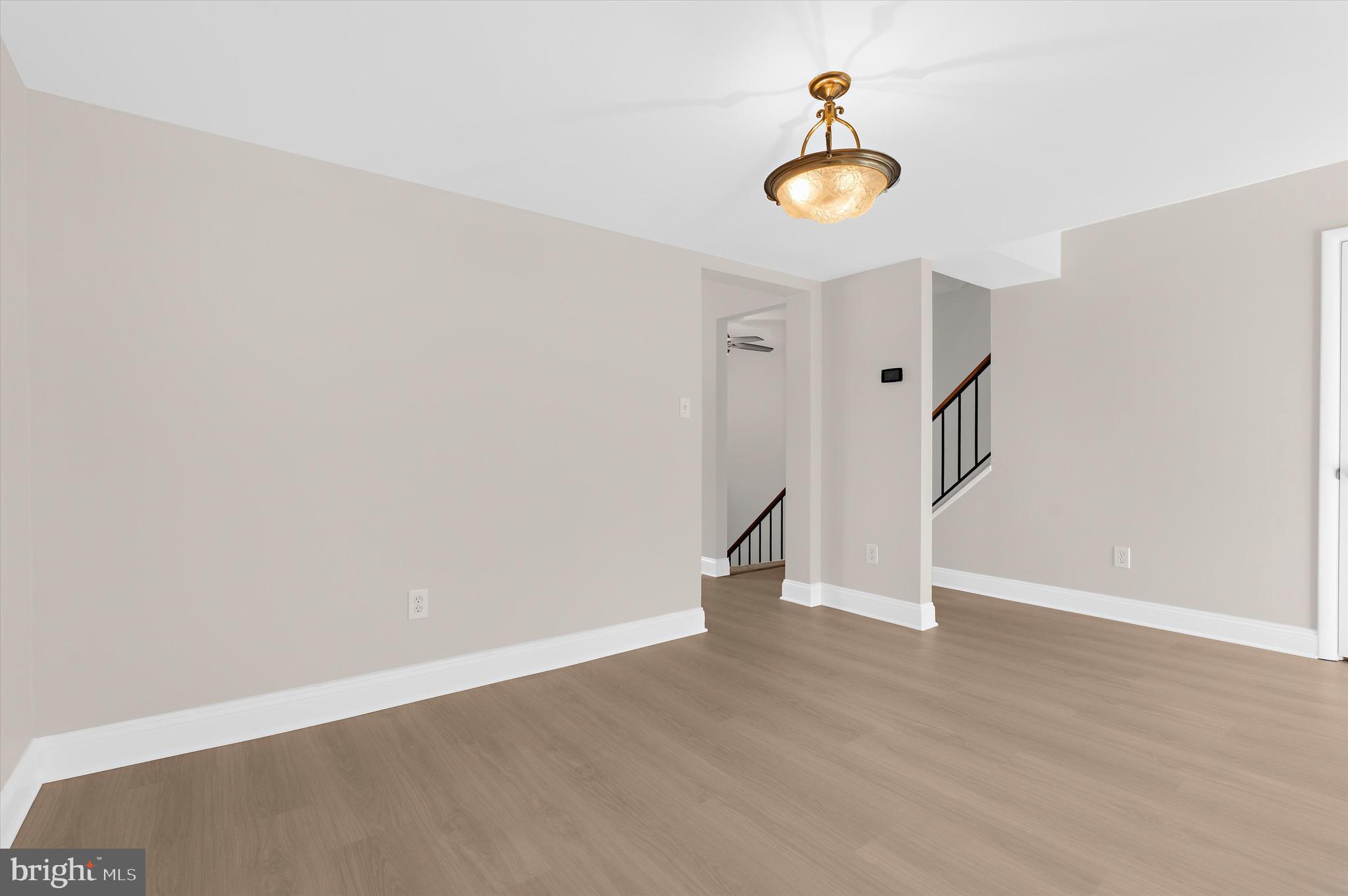 9221 Bellbeck Road Baltimore, MD 21234 - Photo 8 of 48 Gallery Image 8