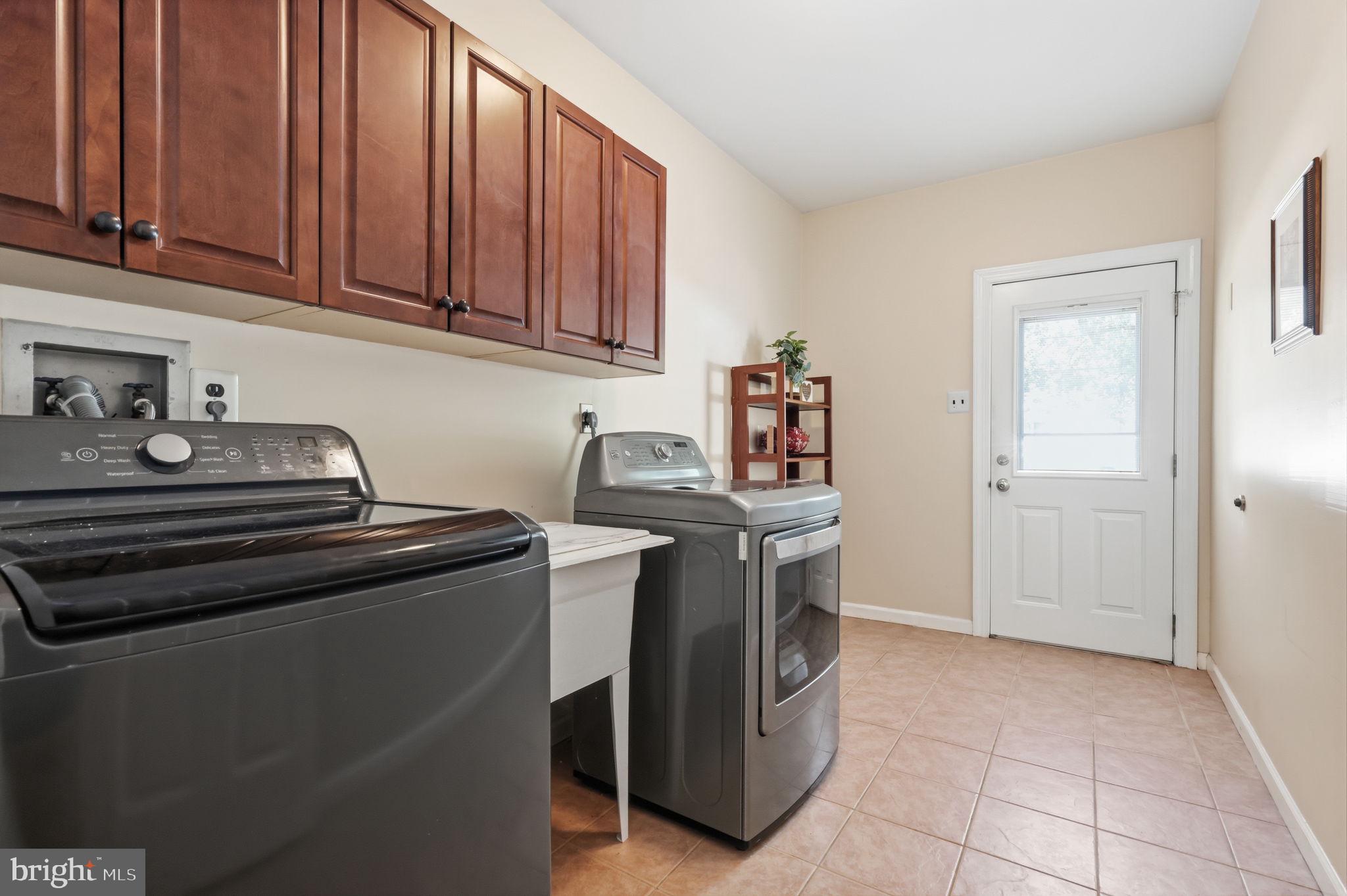 4185 Shoemaker Road Huntingdon Valley, PA 19006 - Photo 19 of 36 Gallery Image 19