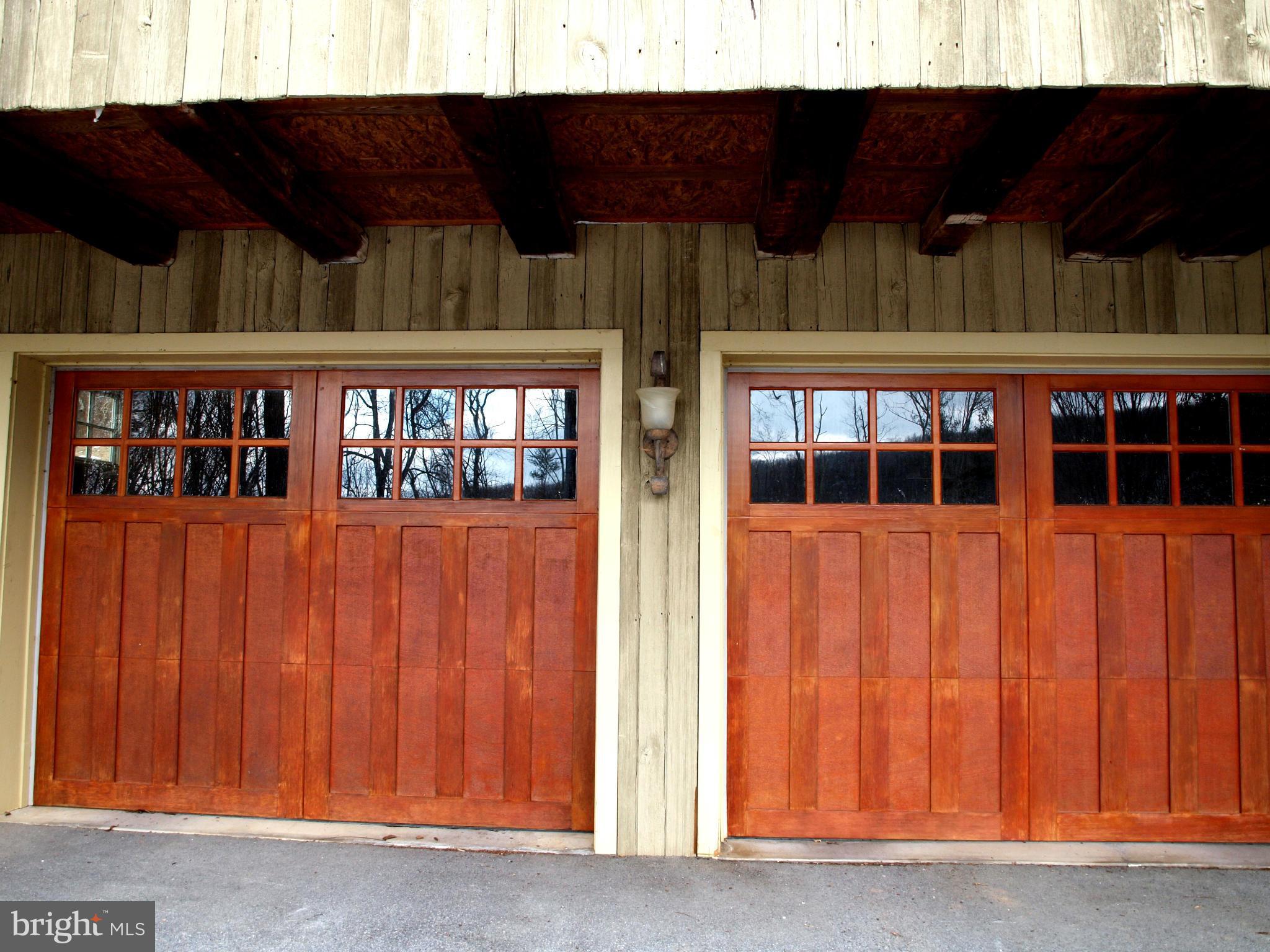 10 West Deep Run Road Westminster, MD 21158 - Photo 22 of 26 Garage doors