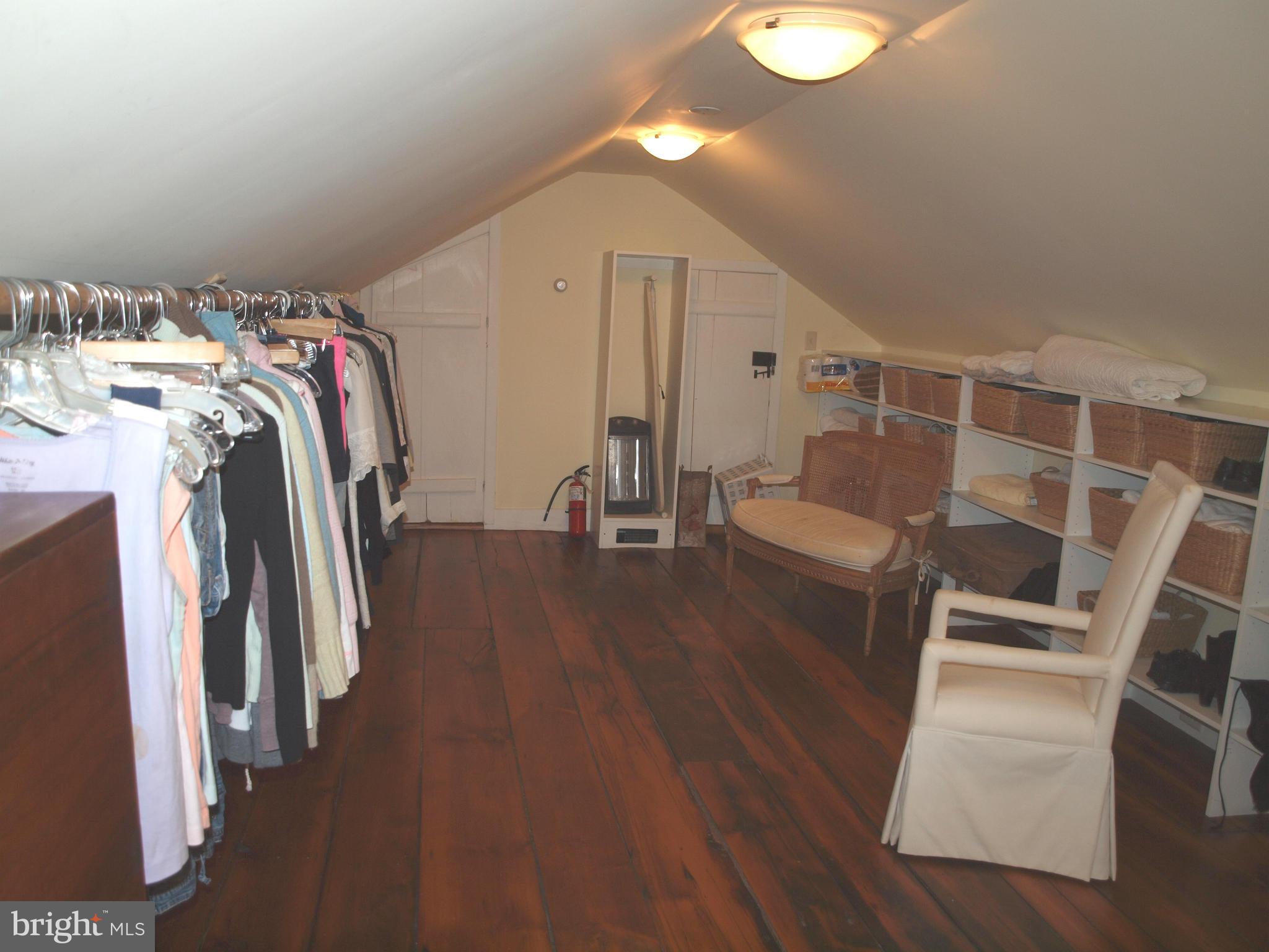 10 West Deep Run Road Westminster, MD 21158 - Photo 10 of 26 Huge walk in closet