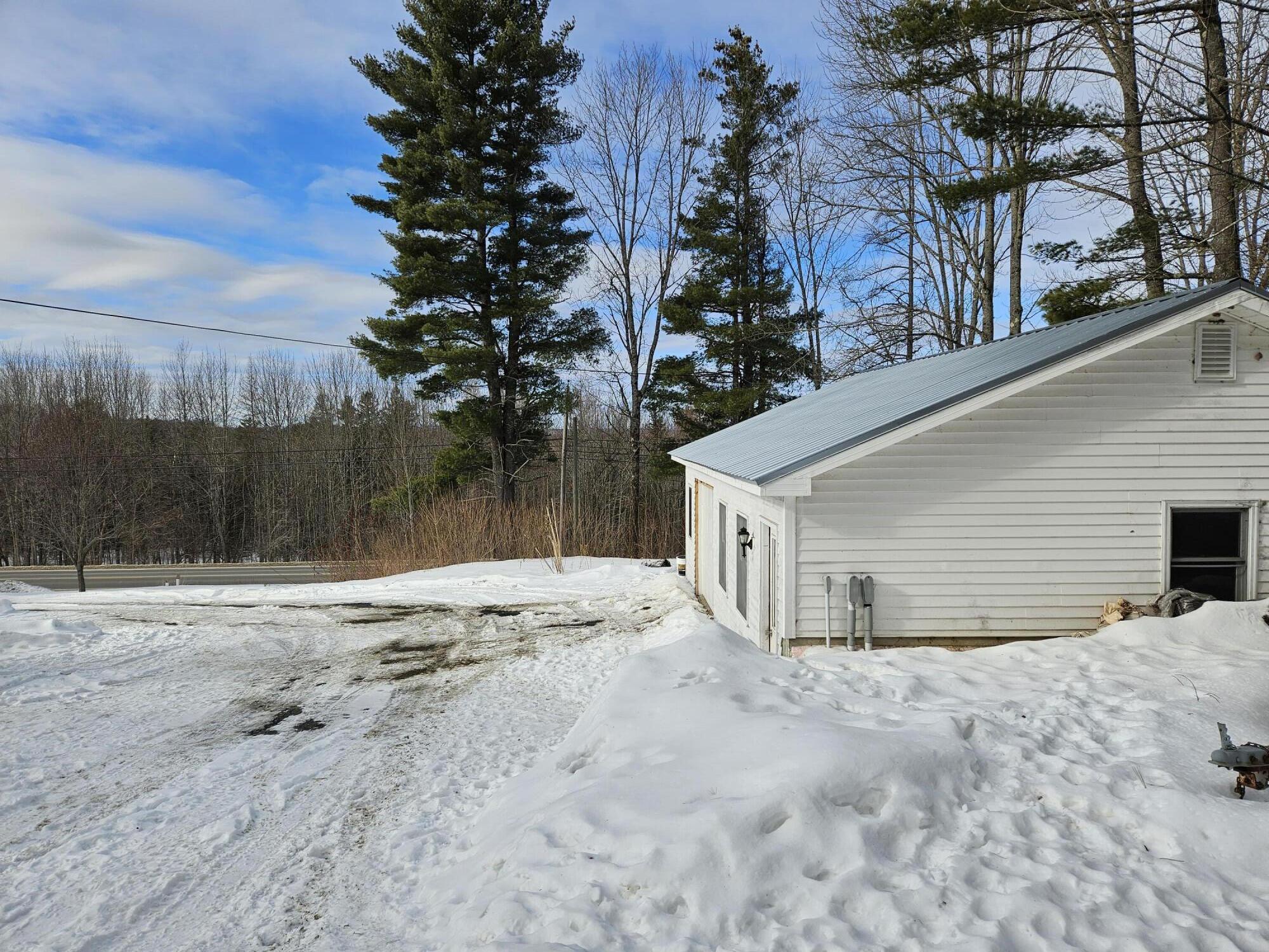 647 Dover Road Dexter, ME 04930 - Photo 6 of 28 20240205_133556