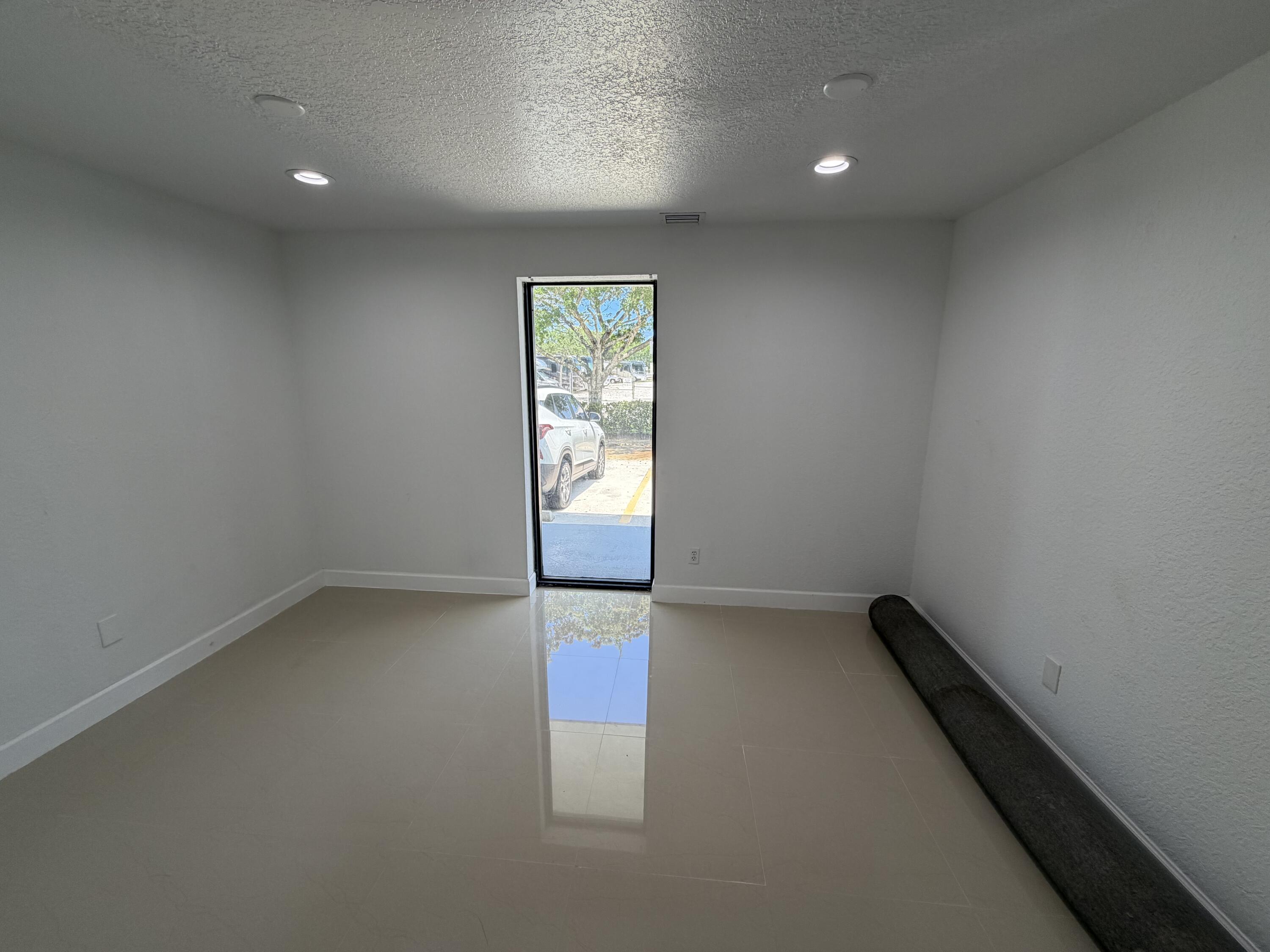 500 Commerce Way West, Unit 67 Jupiter, FL 33458 - Photo 3 of 8 units 6-7 3
