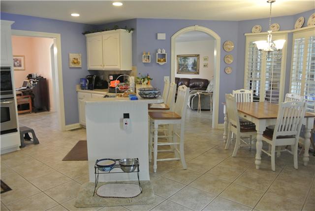 1622 Rock Bridge Road Bethpage, TN 37022 - Photo 5 of 20 Much More of A Superior Kitchen w/All Inclusive Casual Dining