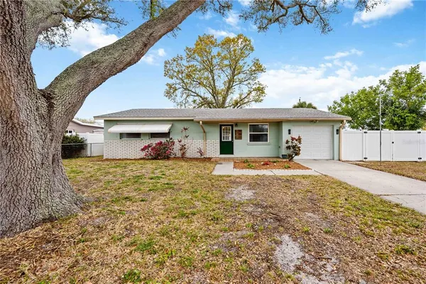 $299,000 | 4112 36th Street West, Bradenton, FL 34205