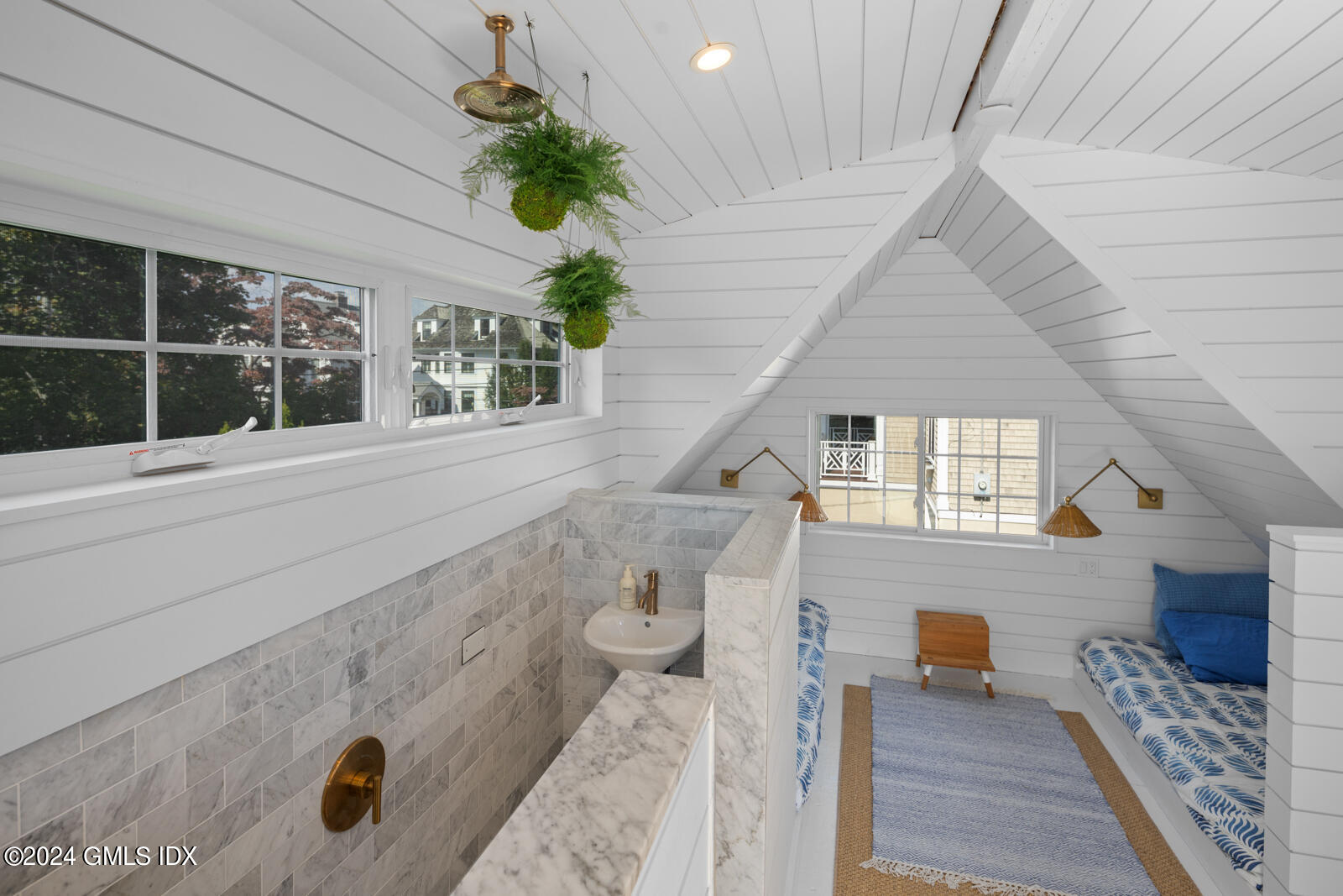 15 Elm Place Greenwich, CT 06830 - Photo 29 of 40 a view of a entryway of the house