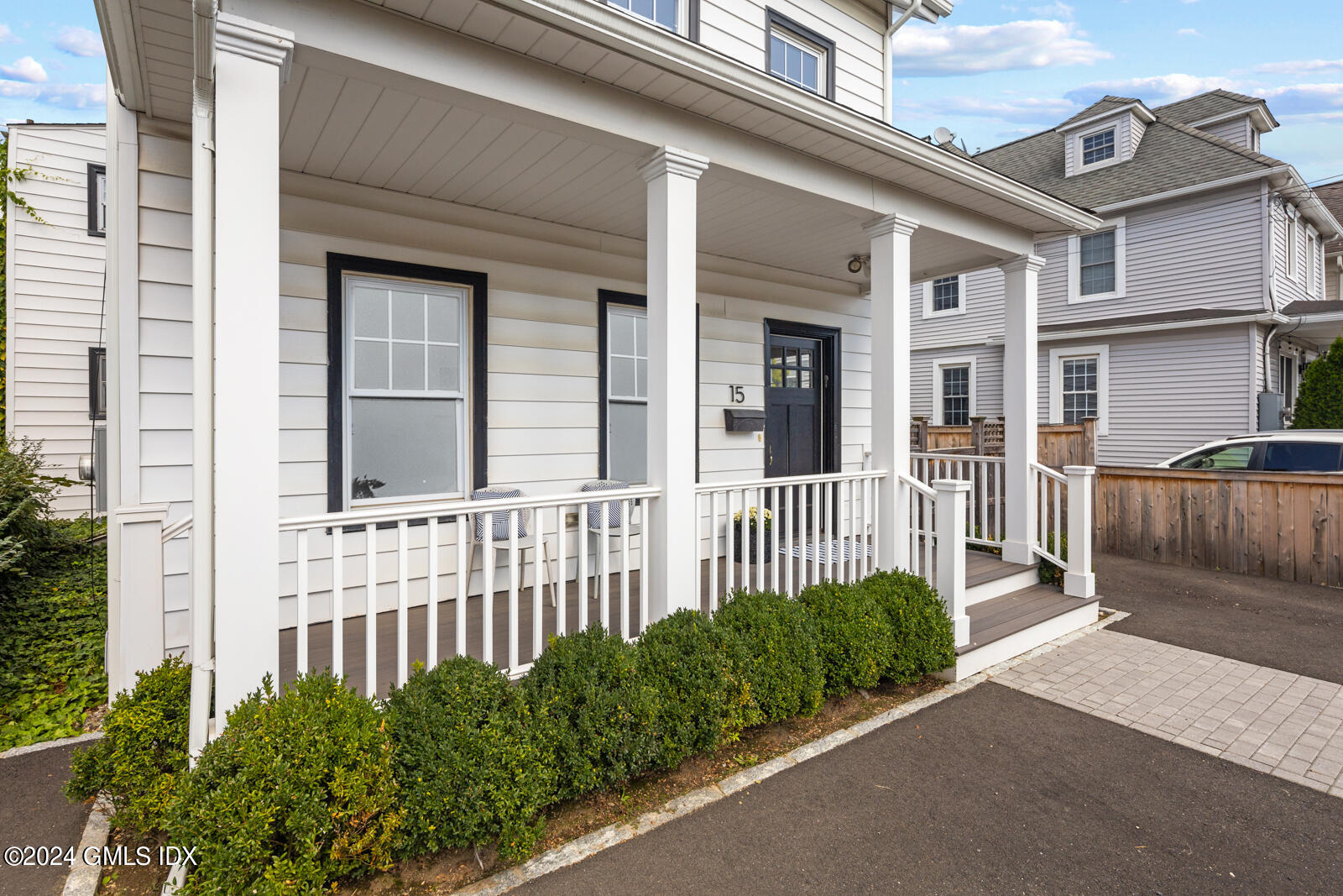 15 Elm Place Greenwich, CT 06830 - Photo 3 of 40 front view of a house