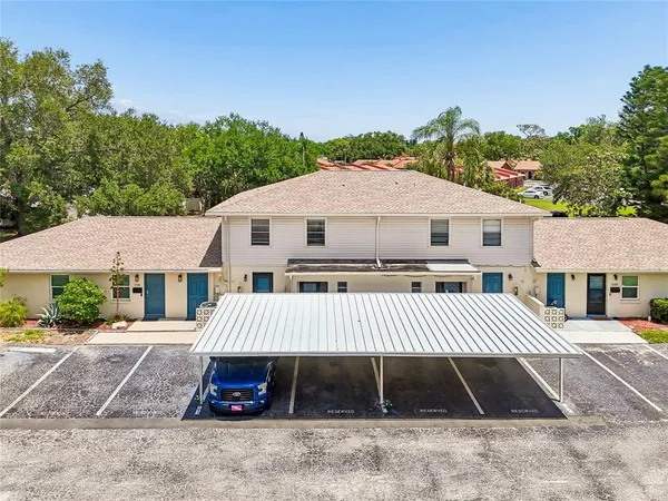$295,000 | 7324 Stone Haven North, Pinellas Park, FL 33781