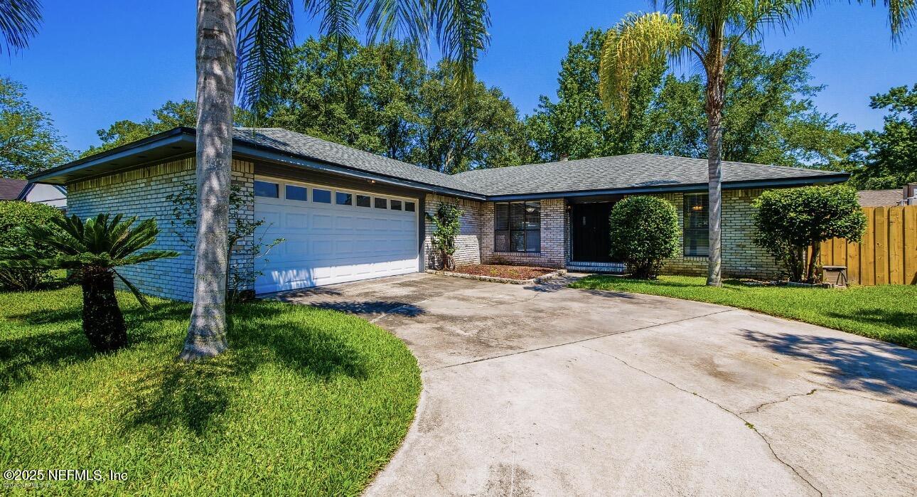 3379 Waverly Dock Road Jacksonville, FL 32223 - Photo 1 of 41 IMG_2953