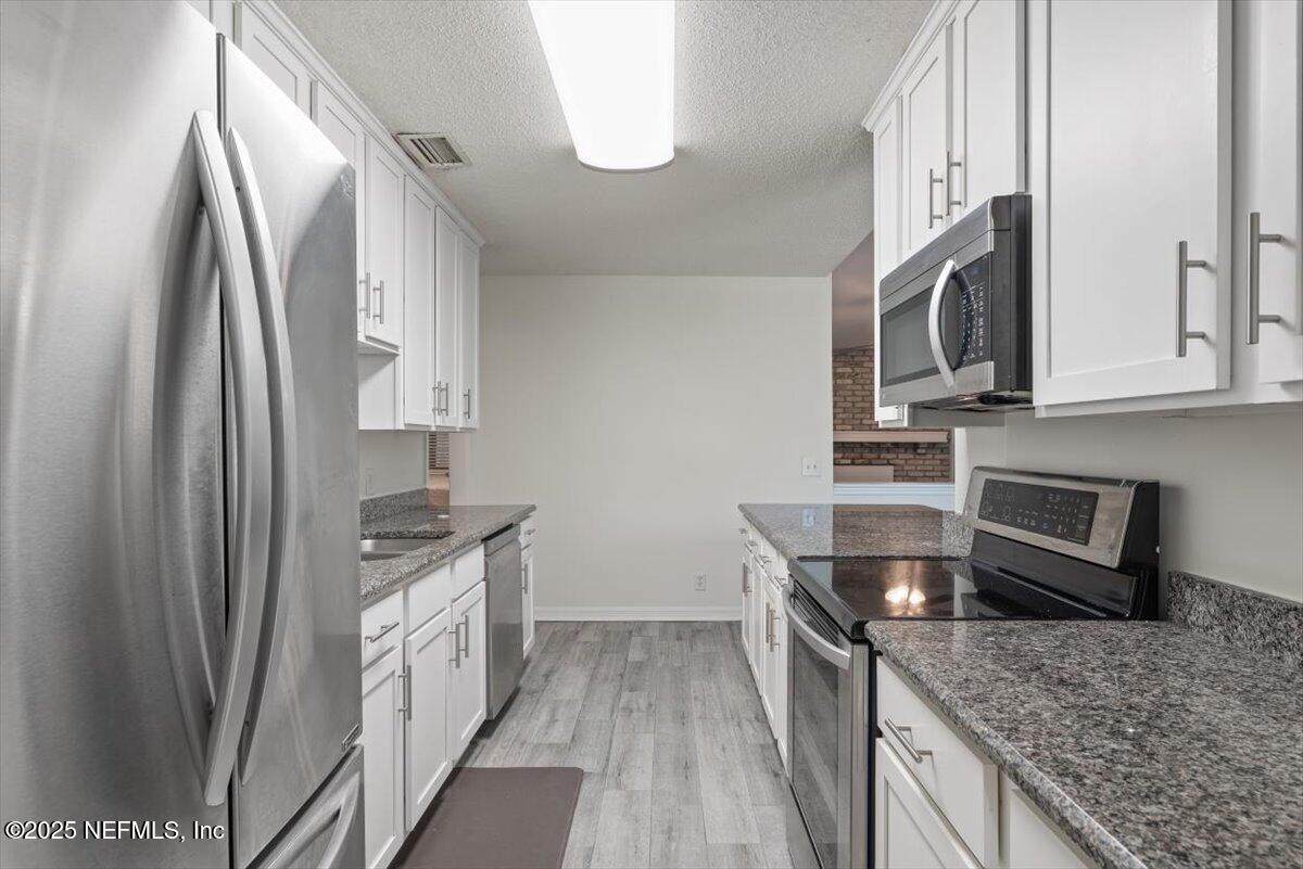 3379 Waverly Dock Road Jacksonville, FL 32223 - Photo 19 of 41 18-FULL-018