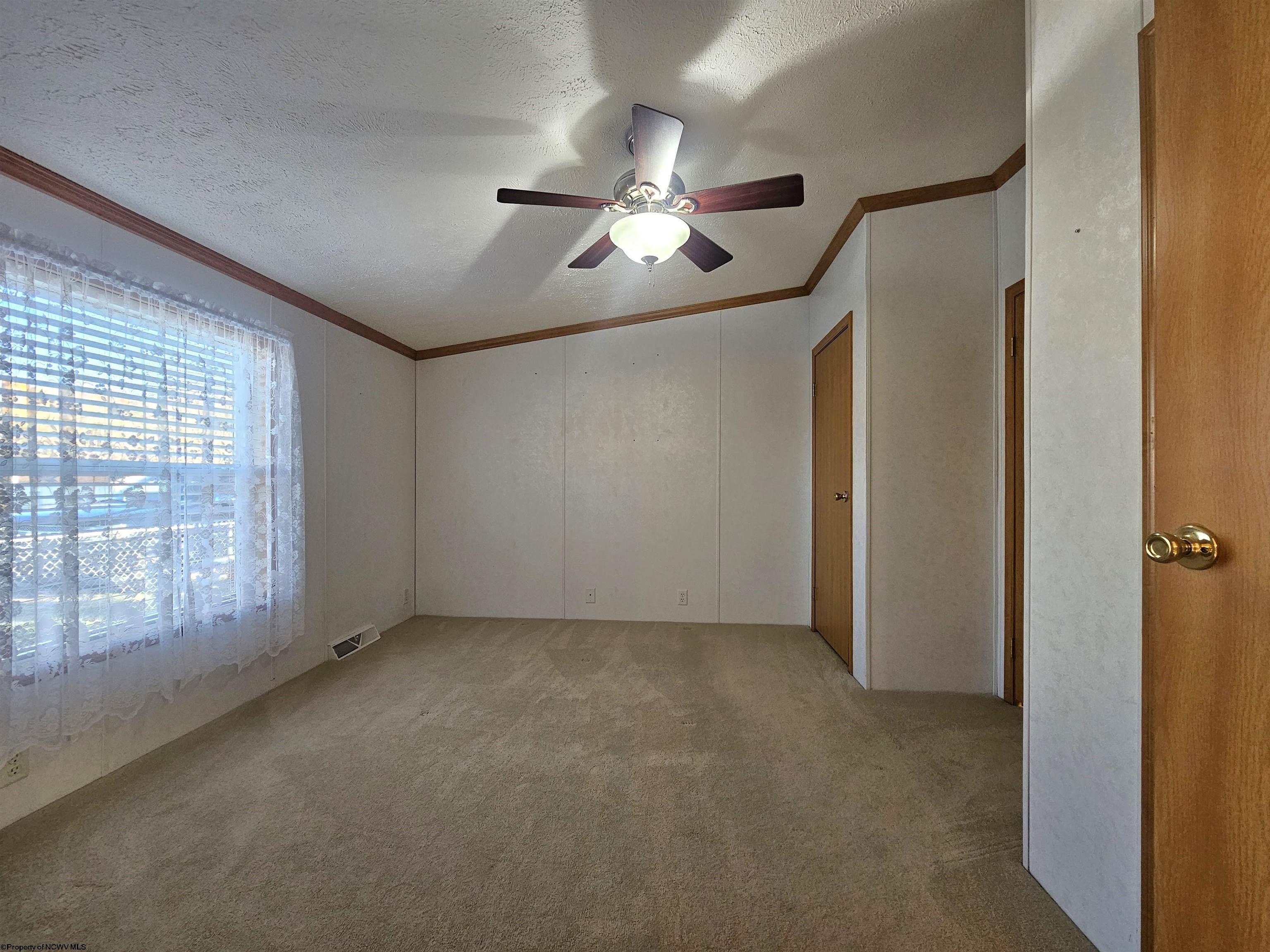 969 Montana Road Fairmont, WV 26554 - Photo 25 of 33 Gallery Image 25