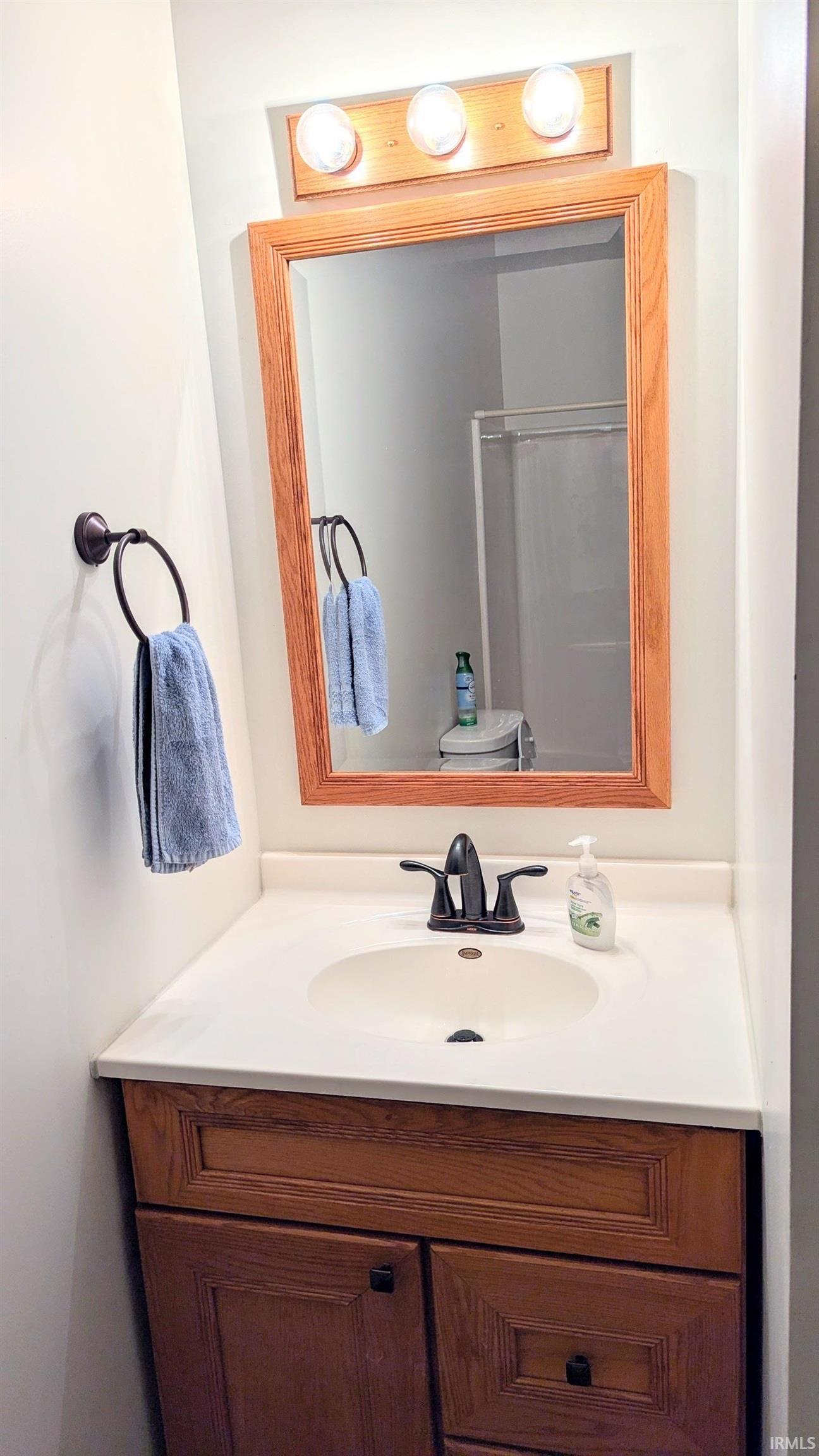 1024 Woodridge Drive Decatur, IN 46733 - Photo 17 of 29