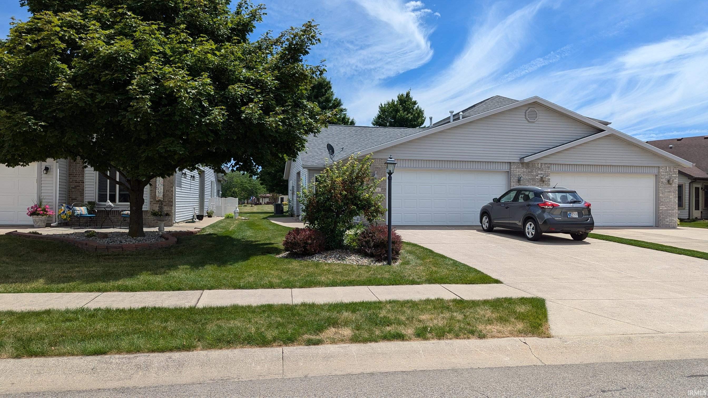 1024 Woodridge Drive Decatur, IN 46733 - Photo 2 of 29