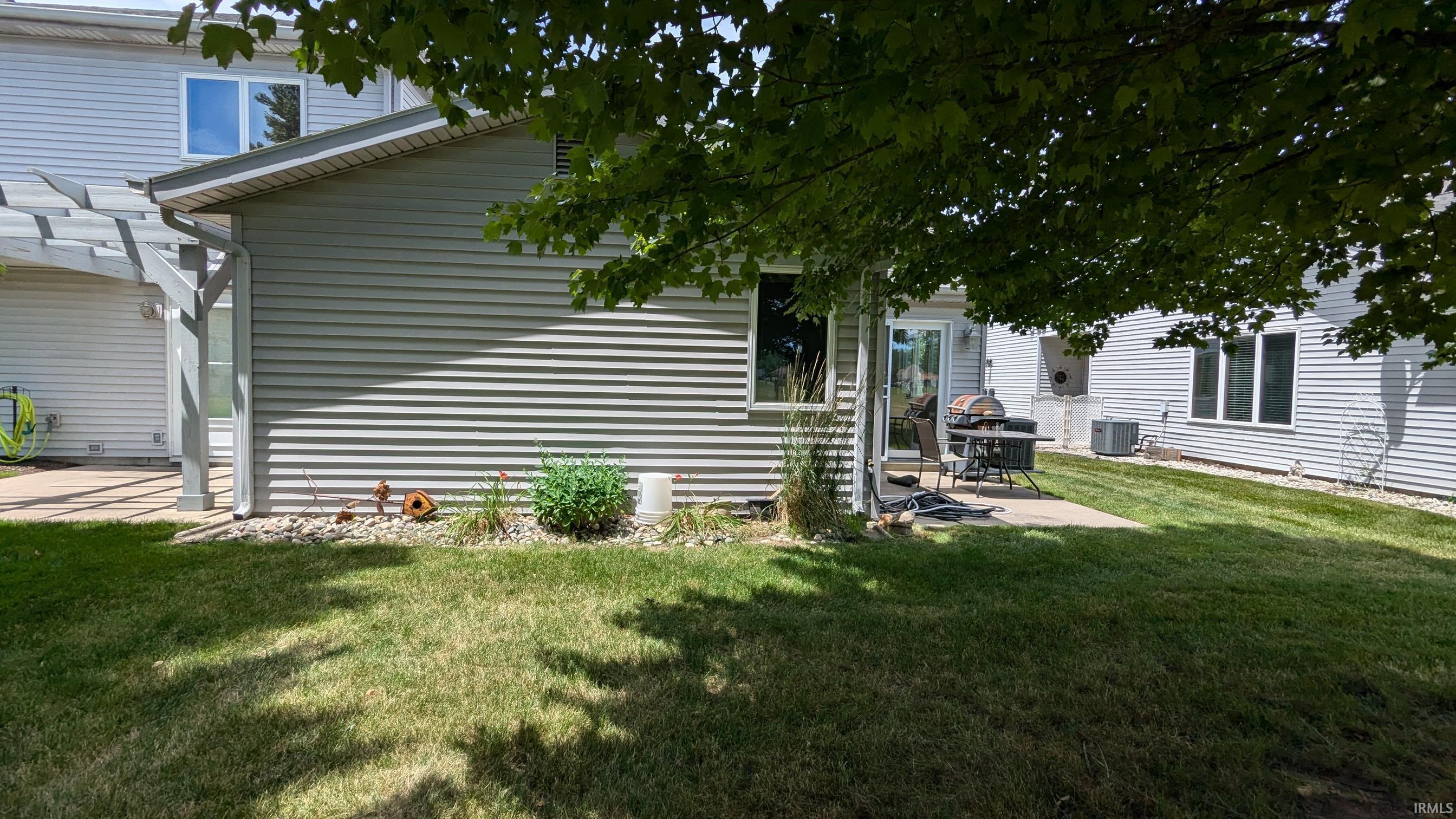 1024 Woodridge Drive Decatur, IN 46733 - Photo 8 of 29