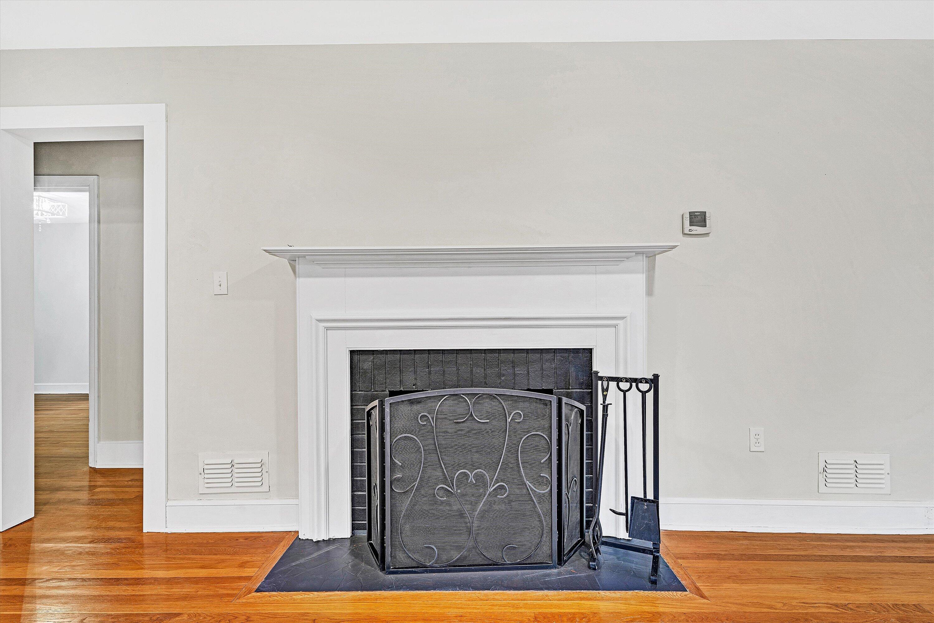 3573 Windsor Road Roanoke, VA 24018 - Photo 11 of 52 11-SGP-06252