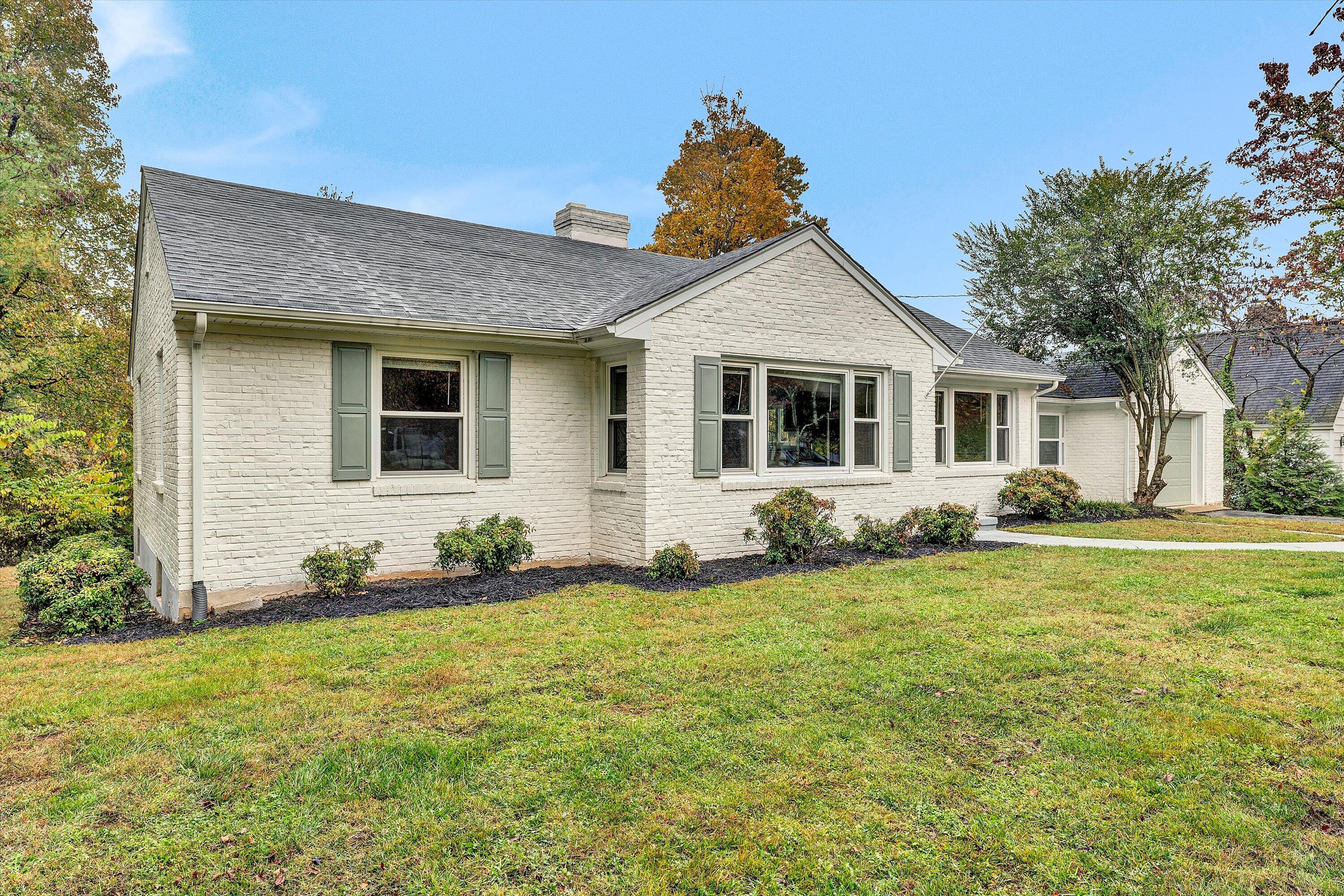 3573 Windsor Road Roanoke, VA 24018 - Photo 4 of 52 04-SGP-06375