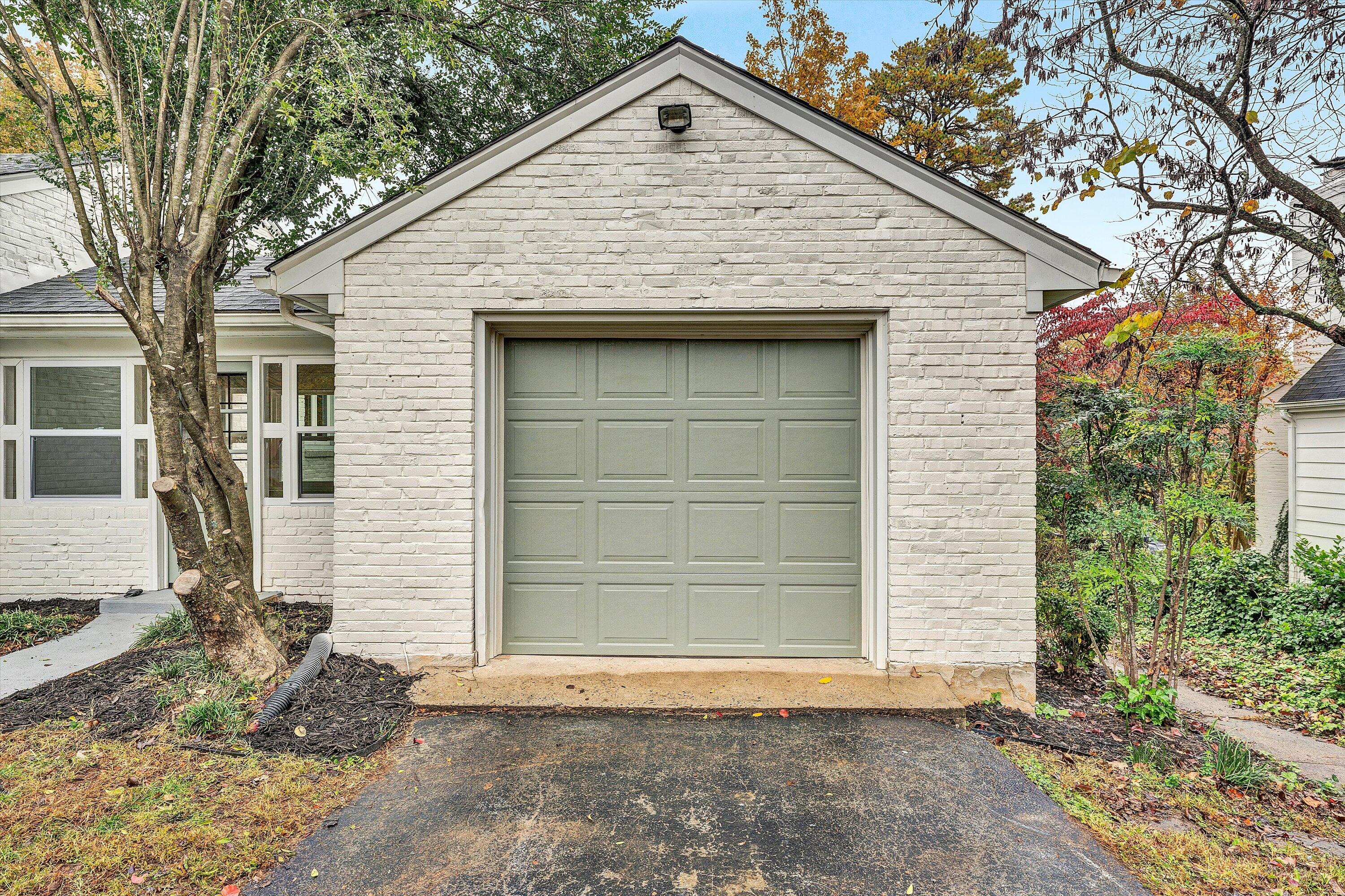 3573 Windsor Road Roanoke, VA 24018 - Photo 5 of 52 05-SGP-06387