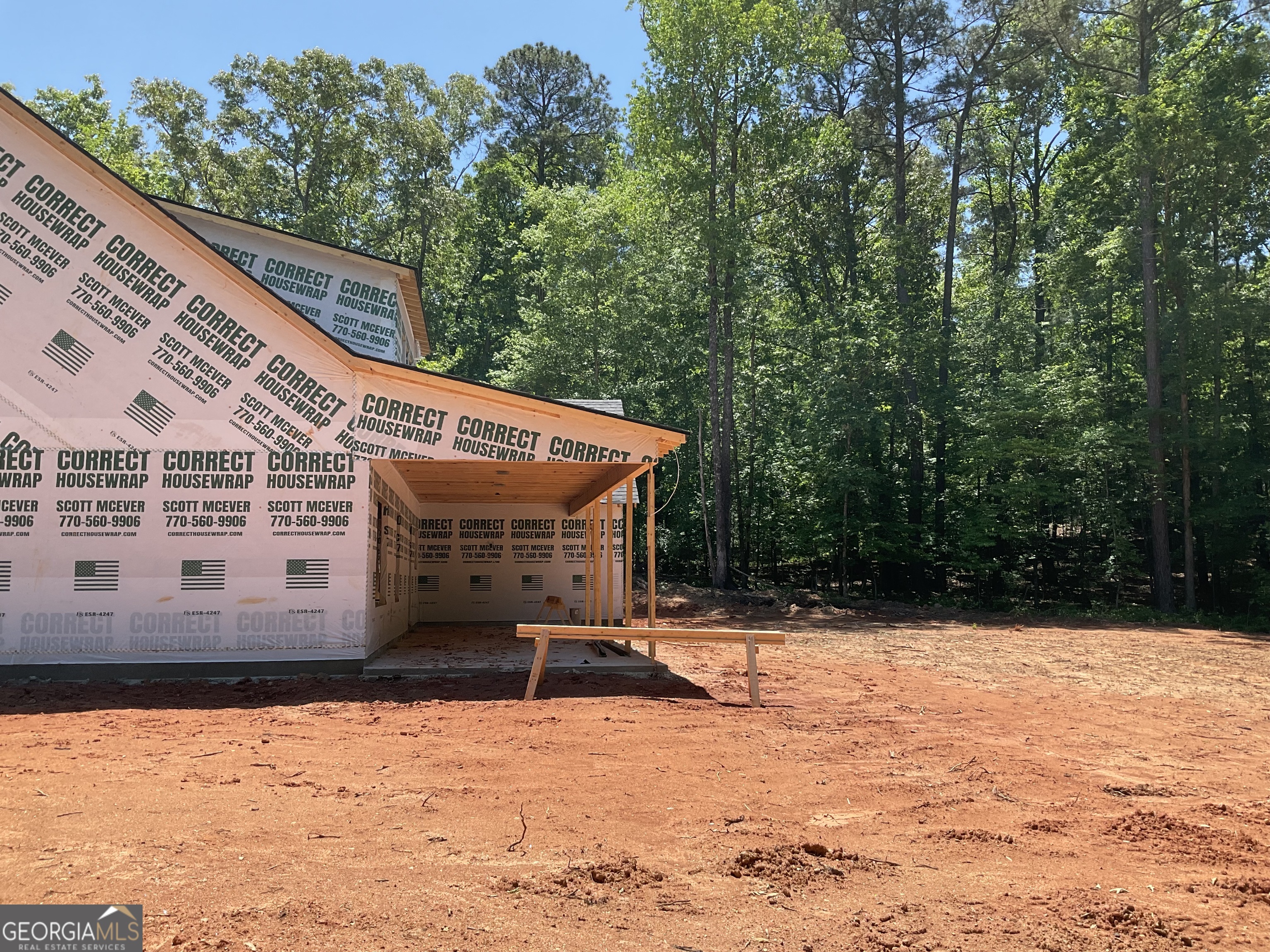 103 Crestview Lane Jackson, GA 30233 - Photo 4 of 6 a view of a house with a yard