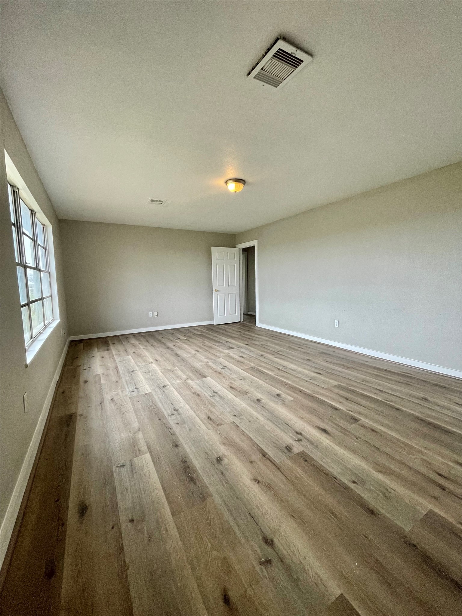 327 West 7th Street Freeport, TX 77541 - Photo 2 of 14