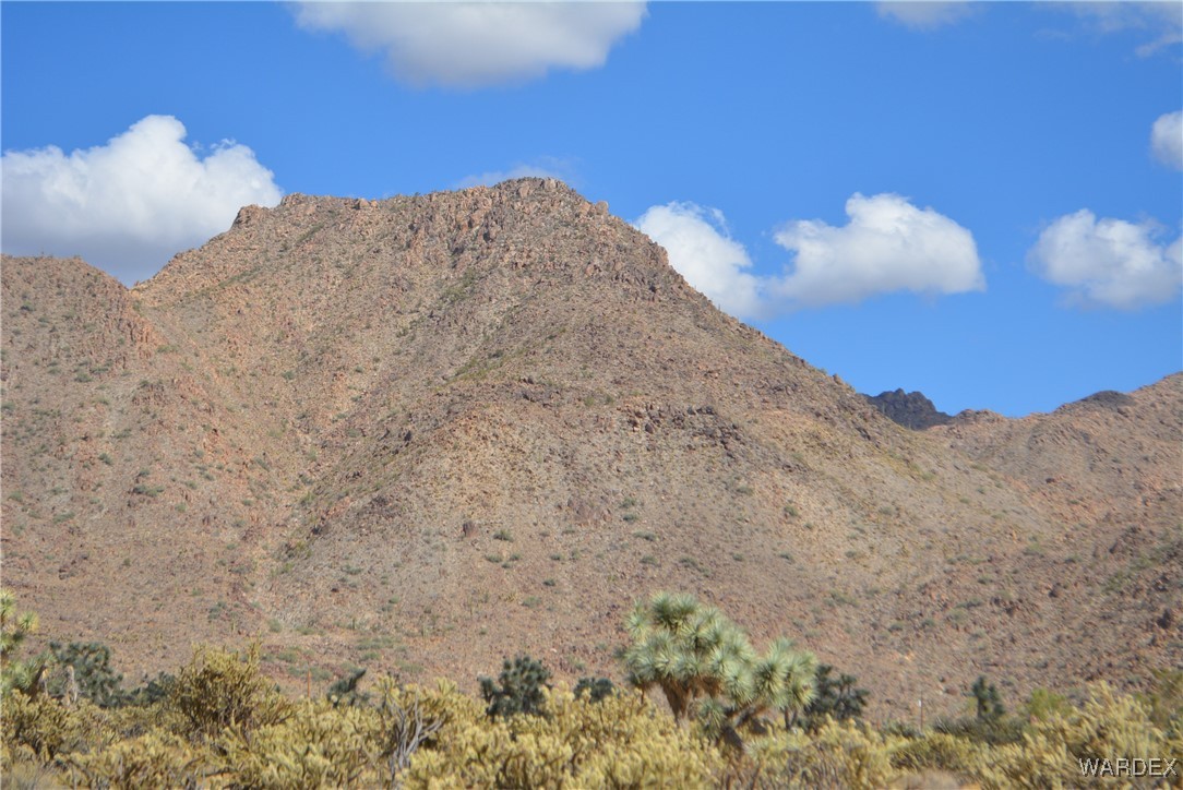 11841 Sherry Road Yucca, AZ 86438 - Photo 18 of 45 a view of a sky