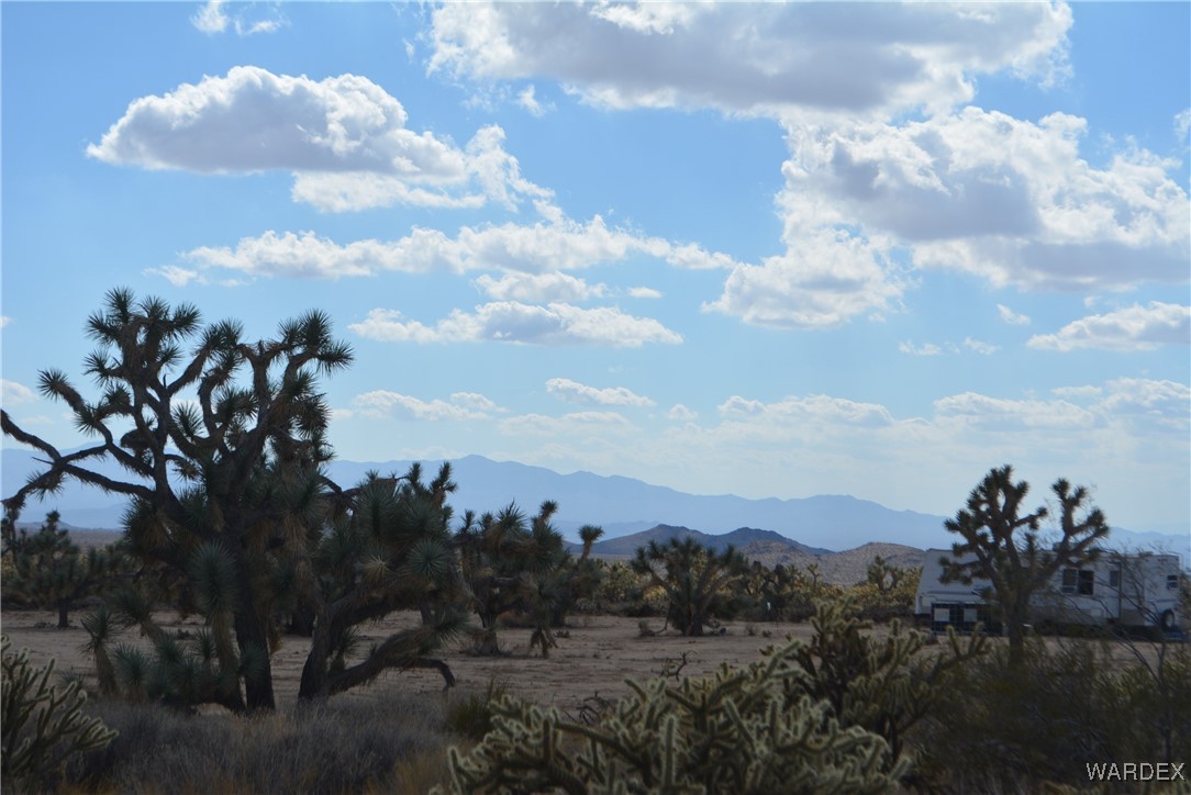 11841 Sherry Road Yucca, AZ 86438 - Photo 28 of 45 a view of a city