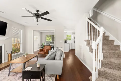 $424,900 | 705 Sweetwater Circle, Hermitage, TN 37076