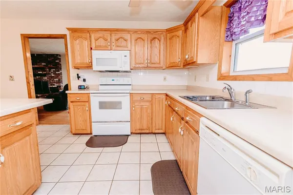 $285,000 | 12810 State Route North, Dixon, MO 65459