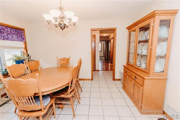 $285,000 | 12810 State Route North, Dixon, MO 65459