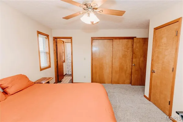 $285,000 | 12810 State Route North, Dixon, MO 65459