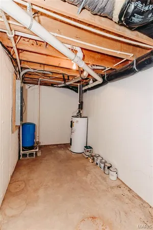 $285,000 | 12810 State Route North, Dixon, MO 65459