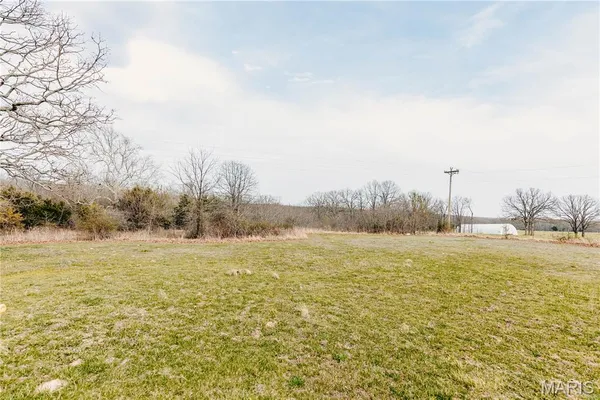 $285,000 | 12810 State Route North, Dixon, MO 65459
