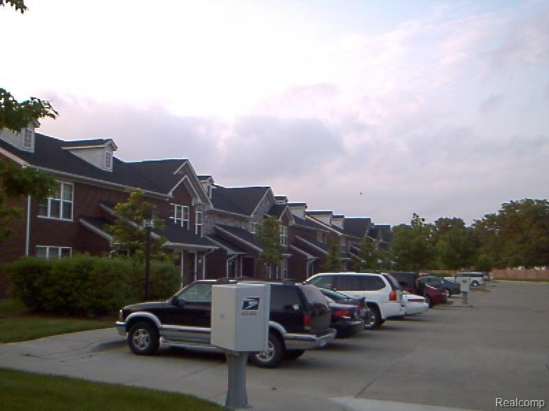33484 Utica Road, Unit 2 Fraser, MI 48026 - Photo 10 of 10 st