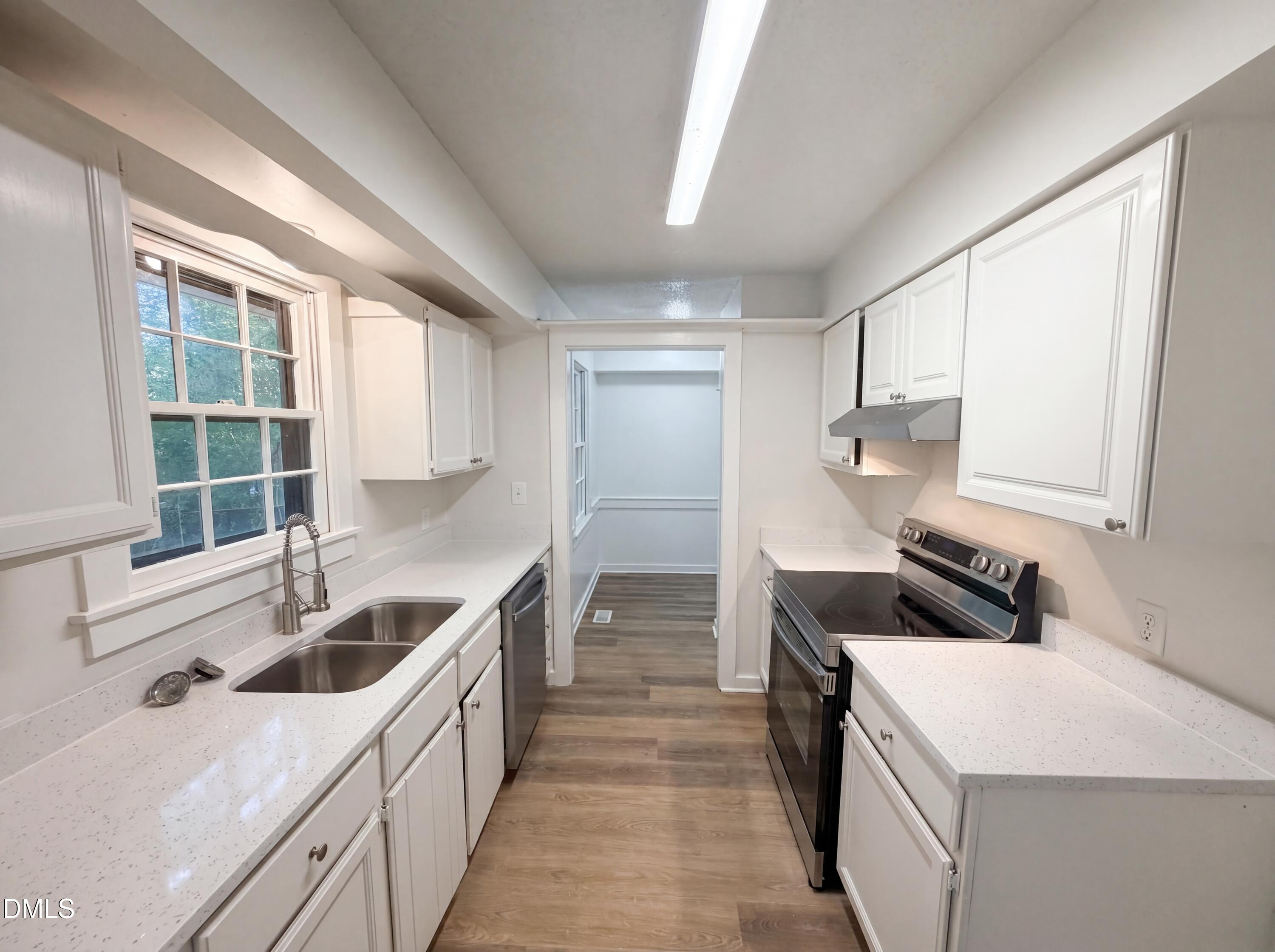 3533 Greywood Drive Raleigh, NC 27604 - Photo 6 of 16 photo_02