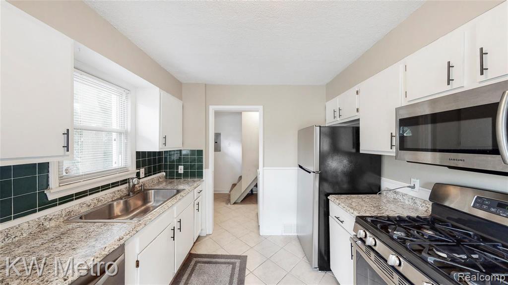 1522 South Campbell Road Royal Oak, MI 48067 - Photo 17 of 39