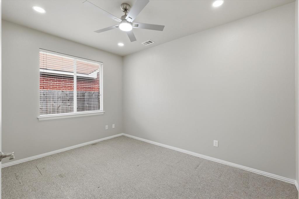 4561 Crooked Ridge Drive The Colony, TX 75056 - Photo 29 of 40