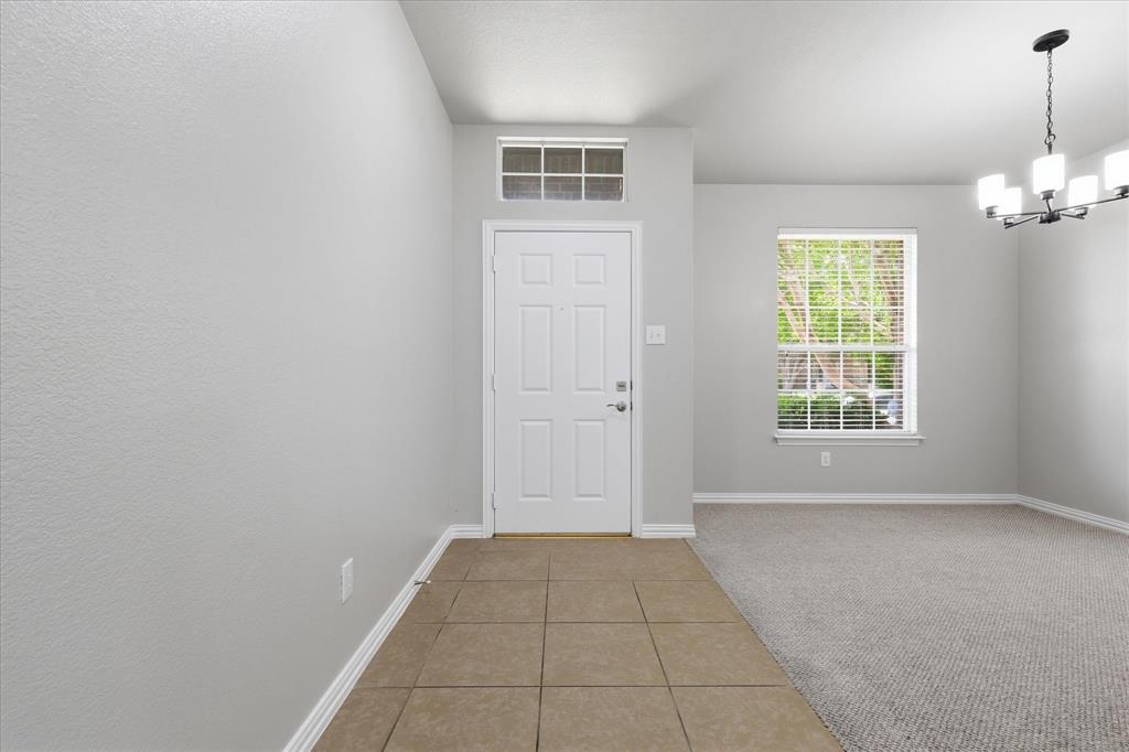 4561 Crooked Ridge Drive The Colony, TX 75056 - Photo 7 of 40
