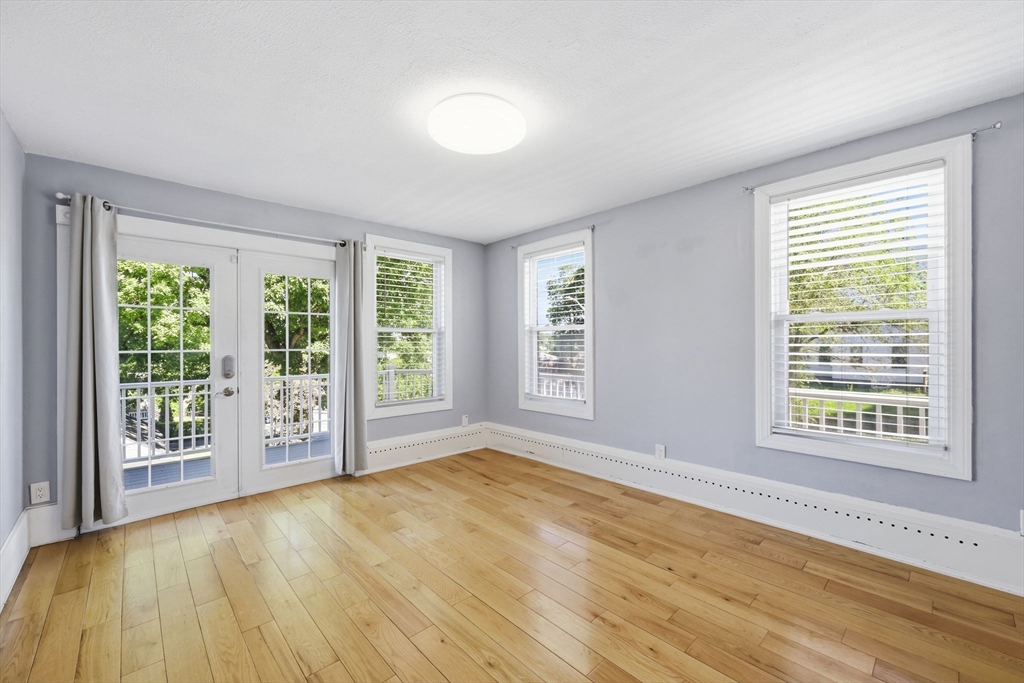 57 May Street Worcester, MA 01610 - Photo 11 of 42