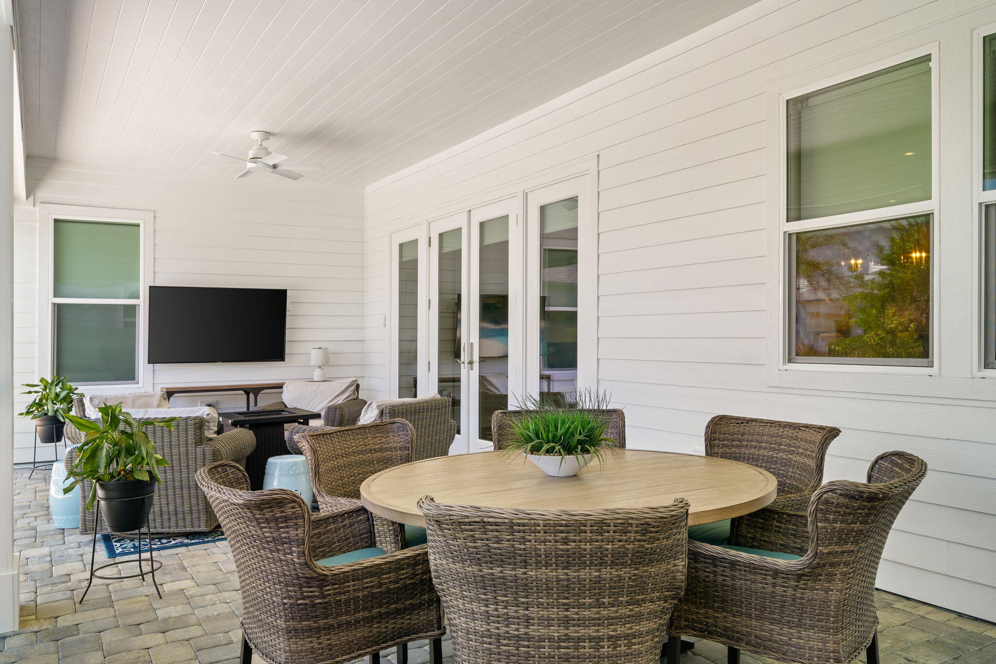 40 Tamoka Ct Inlet Beach Inlet Beach, FL 32461 - Photo 38 of 93 a living room with furniture