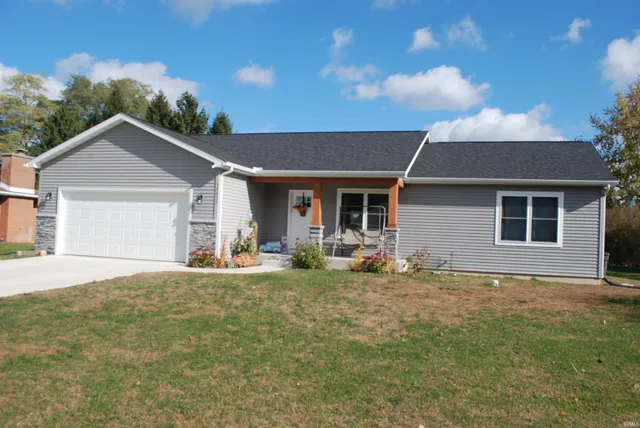 $395,000 | 58630 Broadway Boulevard, Elkhart, IN 46516