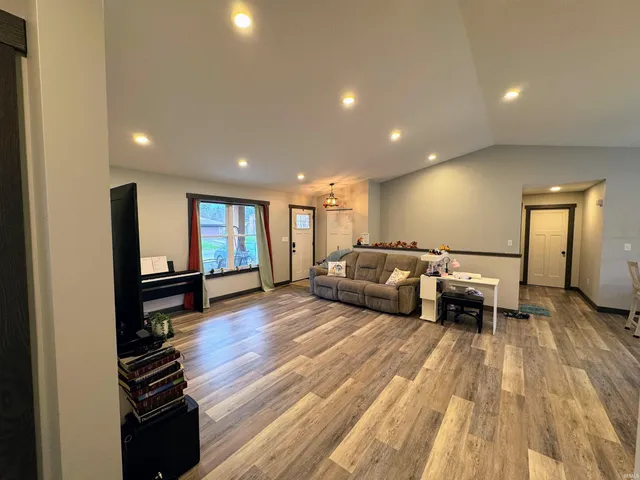 $395,000 | 58630 Broadway Boulevard, Elkhart, IN 46516