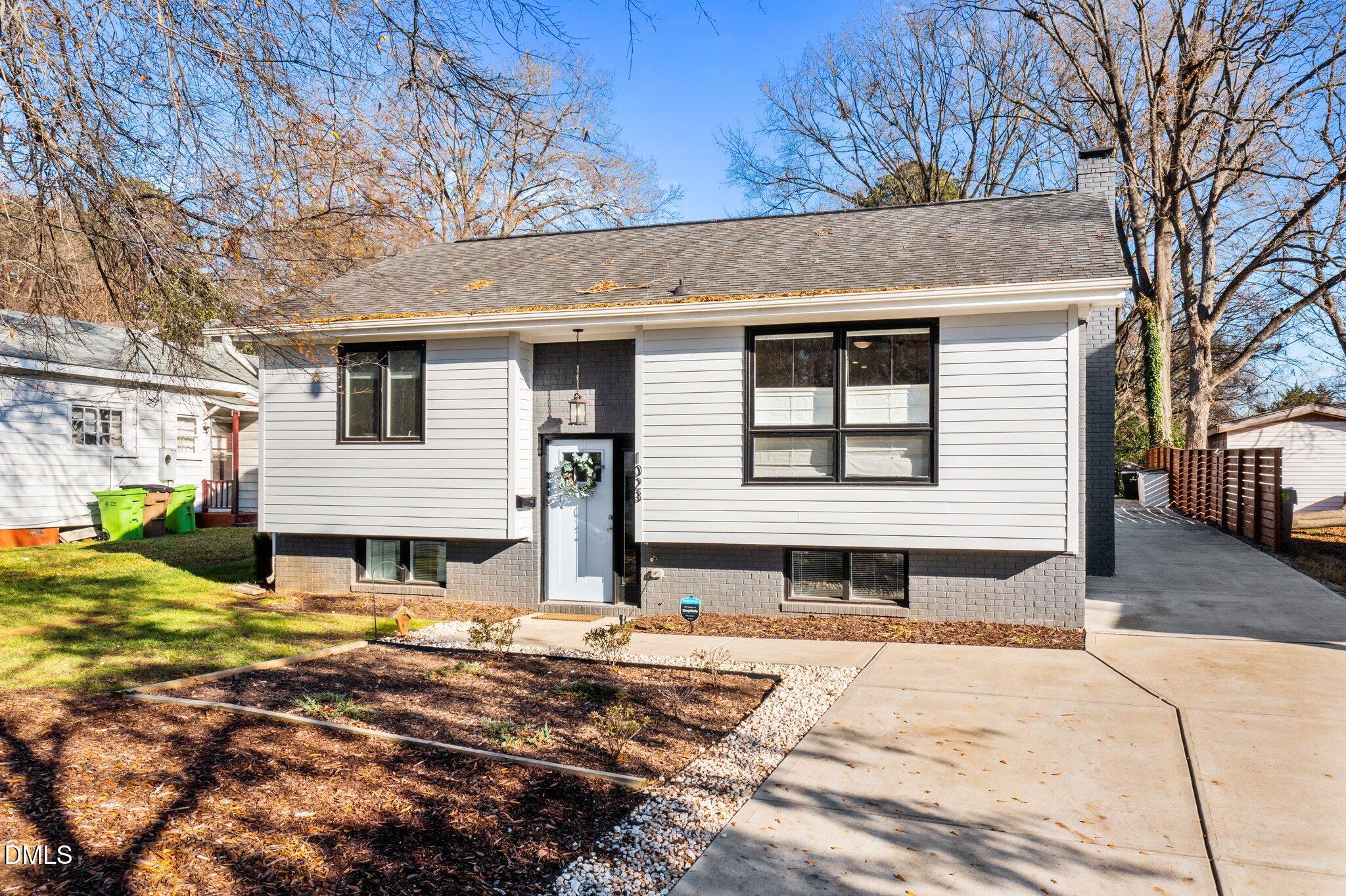1023 Holmes Street Raleigh, NC 27601 - Photo 41 of 41 3-web-or-mls-DJI_0252