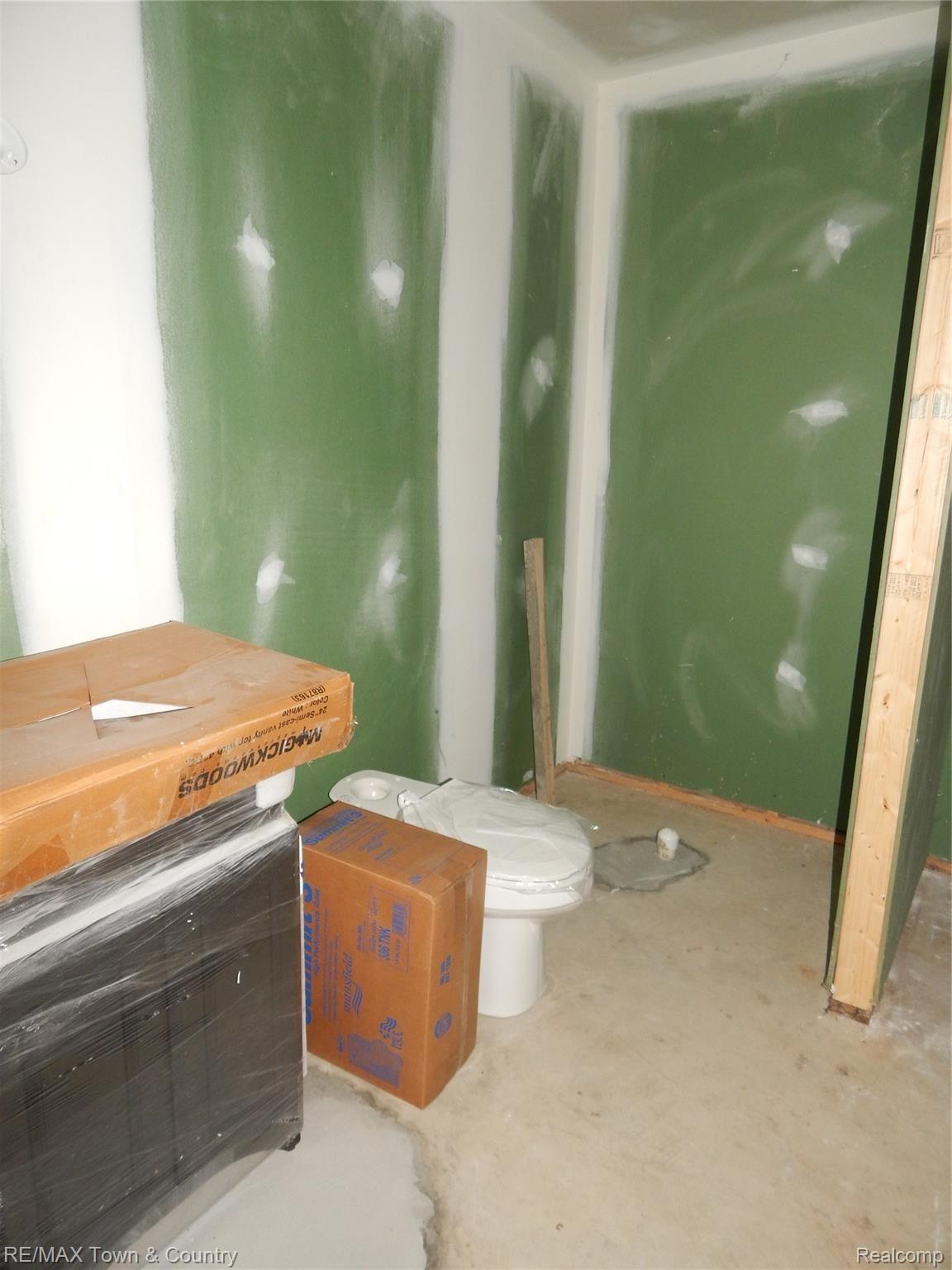8310 Beecher Road Flushing, MI 48433 - Photo 38 of 41 DSCN1247.JPG
