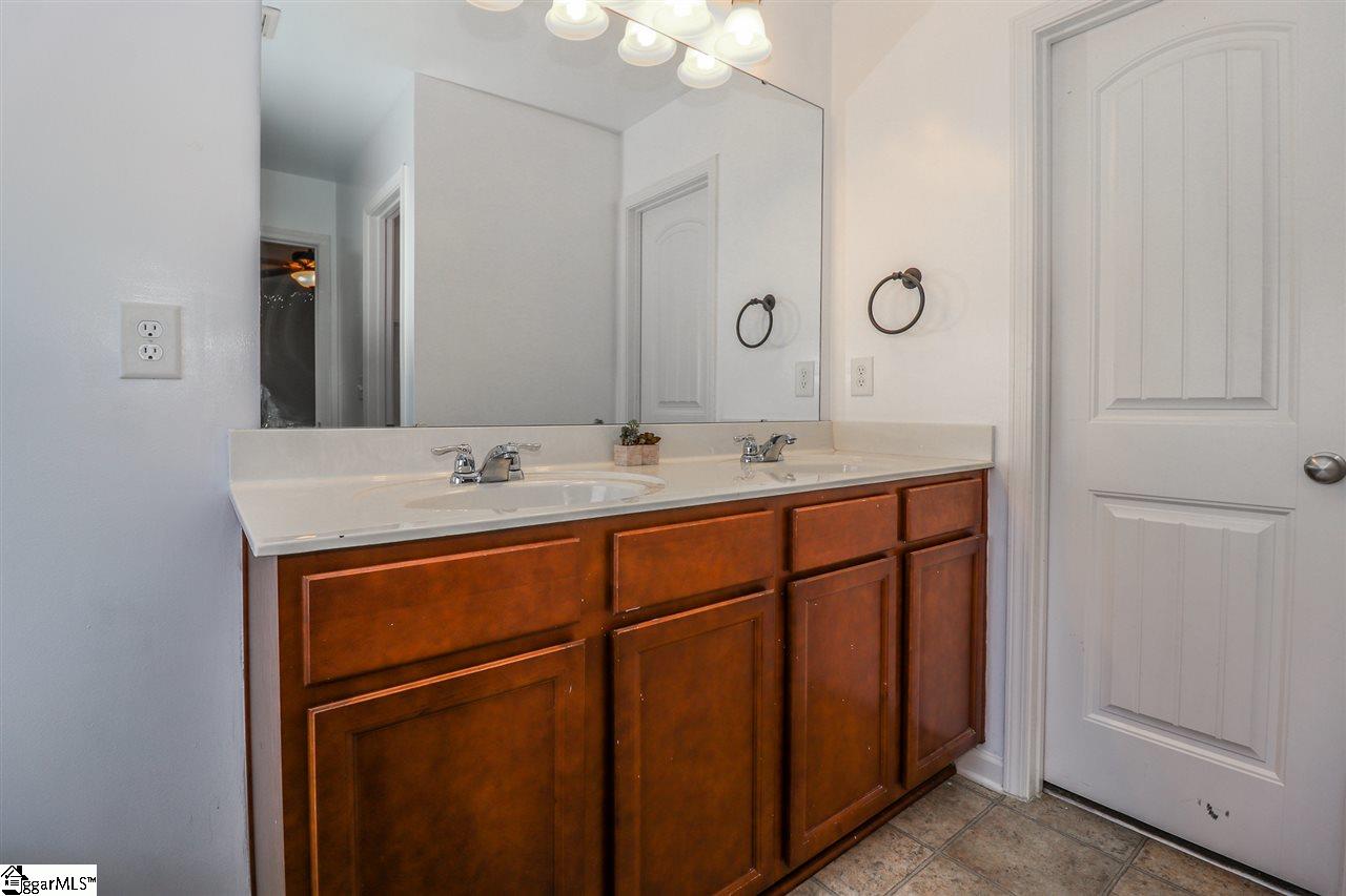 100 Salthouse Road Simpsonville, SC 29680 - Photo 18 of 28 Gallery Image 18