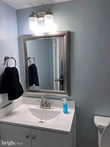 $269,900 | 9710 Kingsbridge Drive, Unit 104, Fairfax, VA 22031