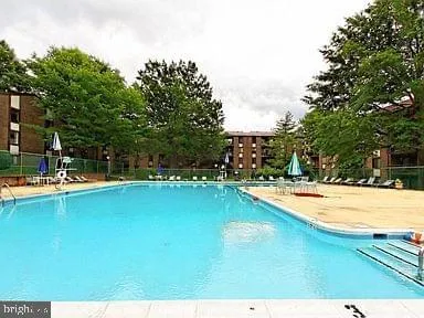 $269,900 | 9710 Kingsbridge Drive, Unit 104, Fairfax, VA 22031