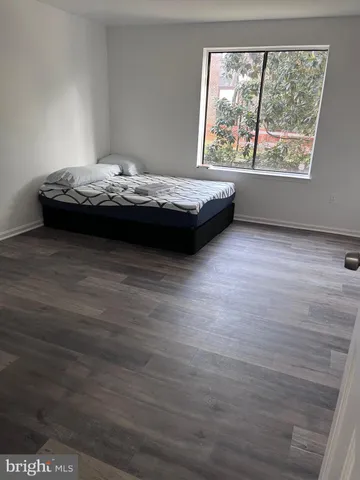 $269,900 | 9710 Kingsbridge Drive, Unit 104, Fairfax, VA 22031